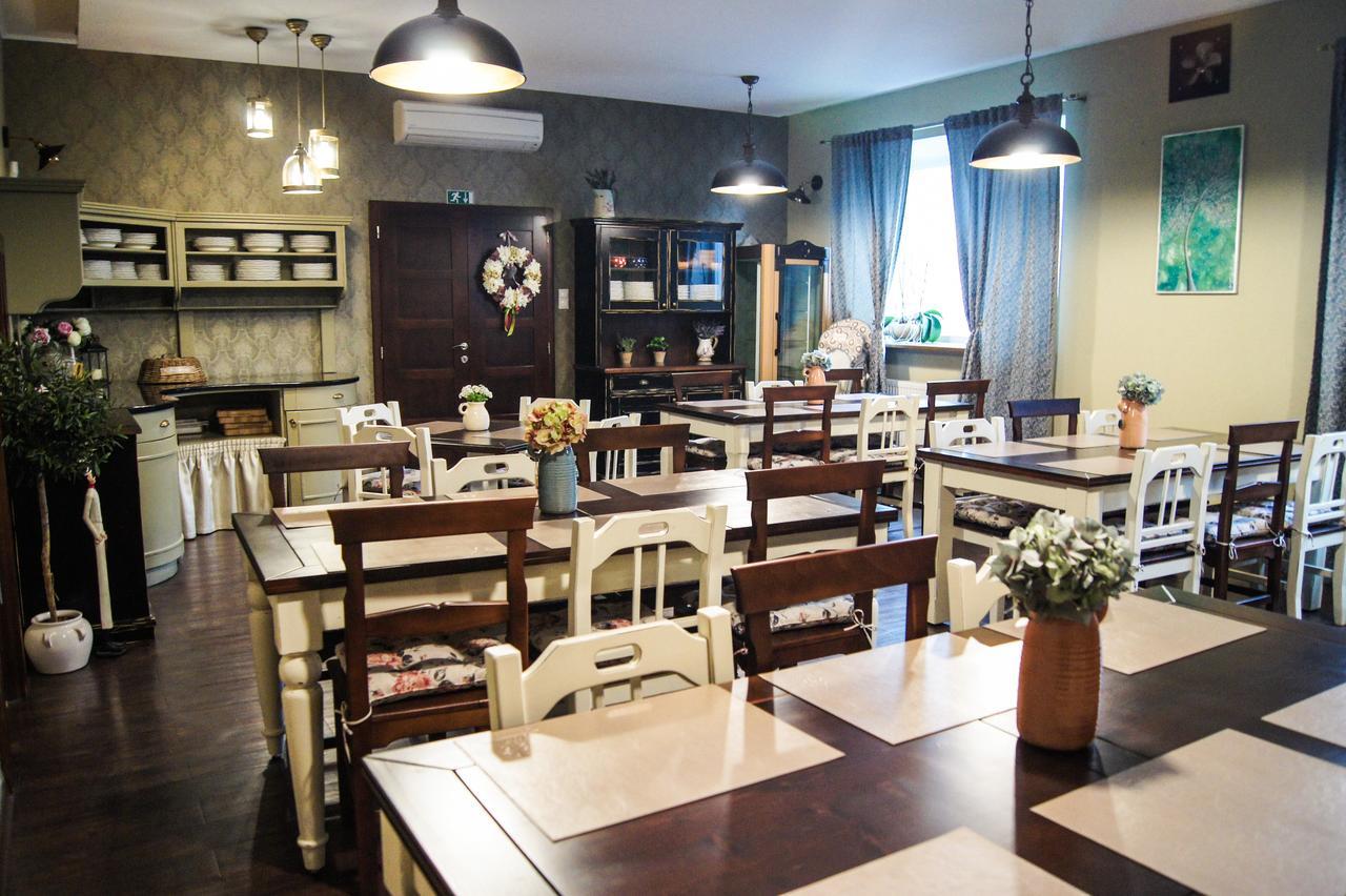 Kalvin Restaurant & Pension Rastislavice Εξωτερικό φωτογραφία