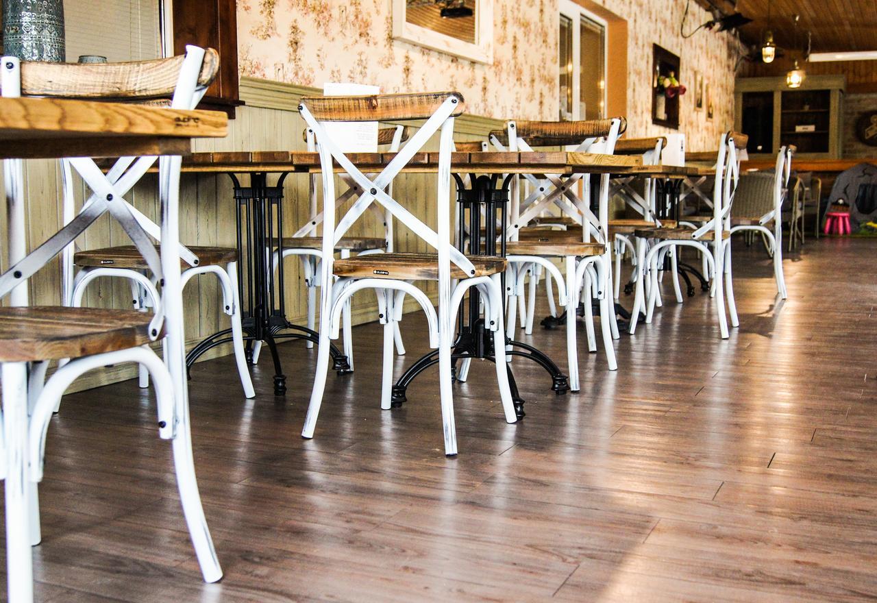 Kalvin Restaurant & Pension Rastislavice Εξωτερικό φωτογραφία